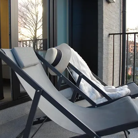 Aaron Appartamento *